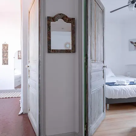 Apartment The Artists' Retreat - Comfort In The Heart Of Cannes